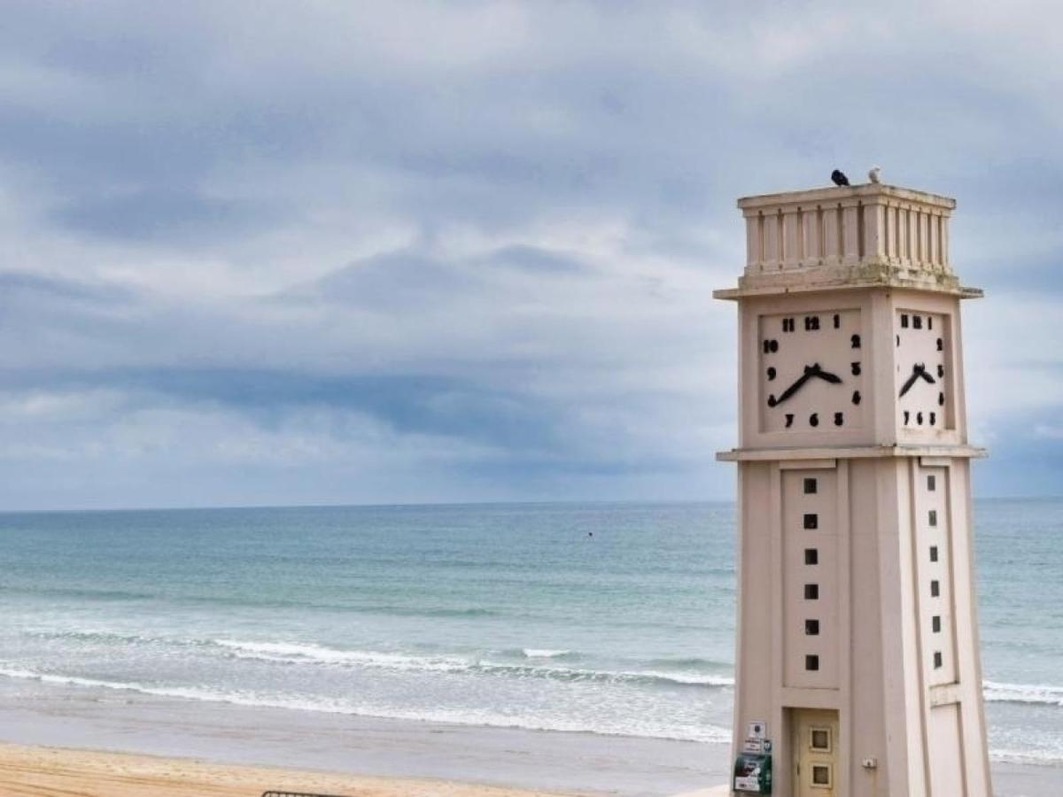 Appartement T2 Avec Balcon Et Vue Mer, 1Er Etage, Ascenseur, Tv, Cuisine Equipee - Fr-1-197-466 Les Sables-dʼOlonne Dış mekan fotoğraf