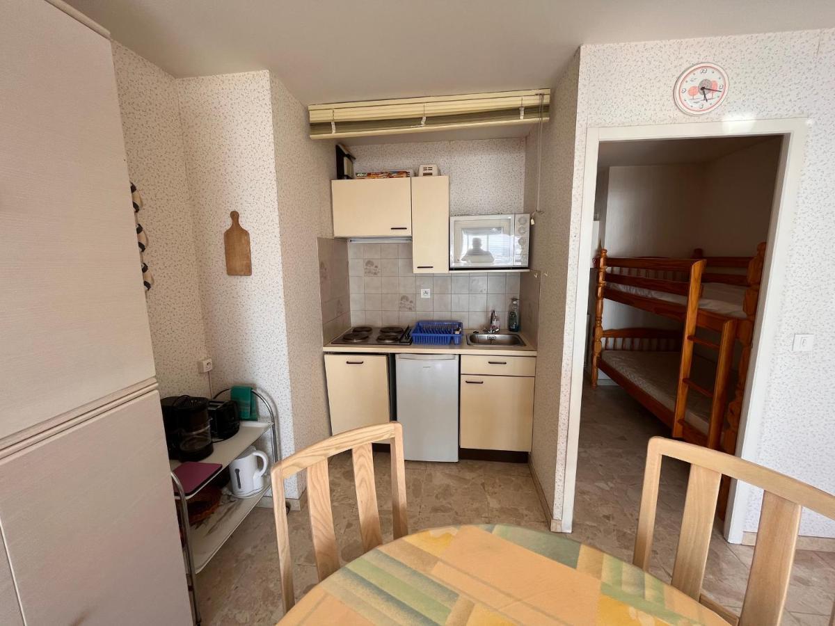 Appartement T2 Avec Balcon Et Vue Mer, 1Er Etage, Ascenseur, Tv, Cuisine Equipee - Fr-1-197-466 Les Sables-dʼOlonne Dış mekan fotoğraf