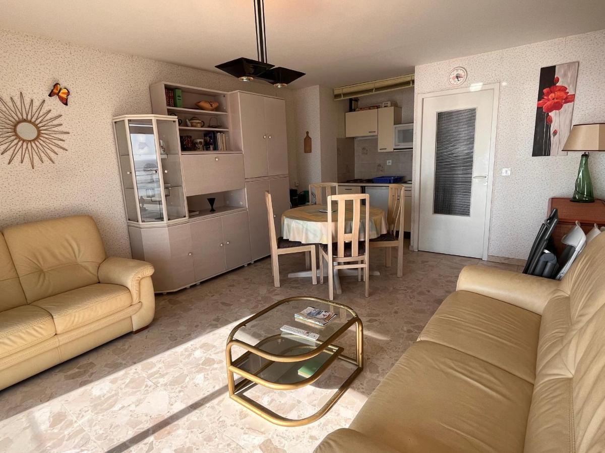 Appartement T2 Avec Balcon Et Vue Mer, 1Er Etage, Ascenseur, Tv, Cuisine Equipee - Fr-1-197-466 Les Sables-dʼOlonne Dış mekan fotoğraf