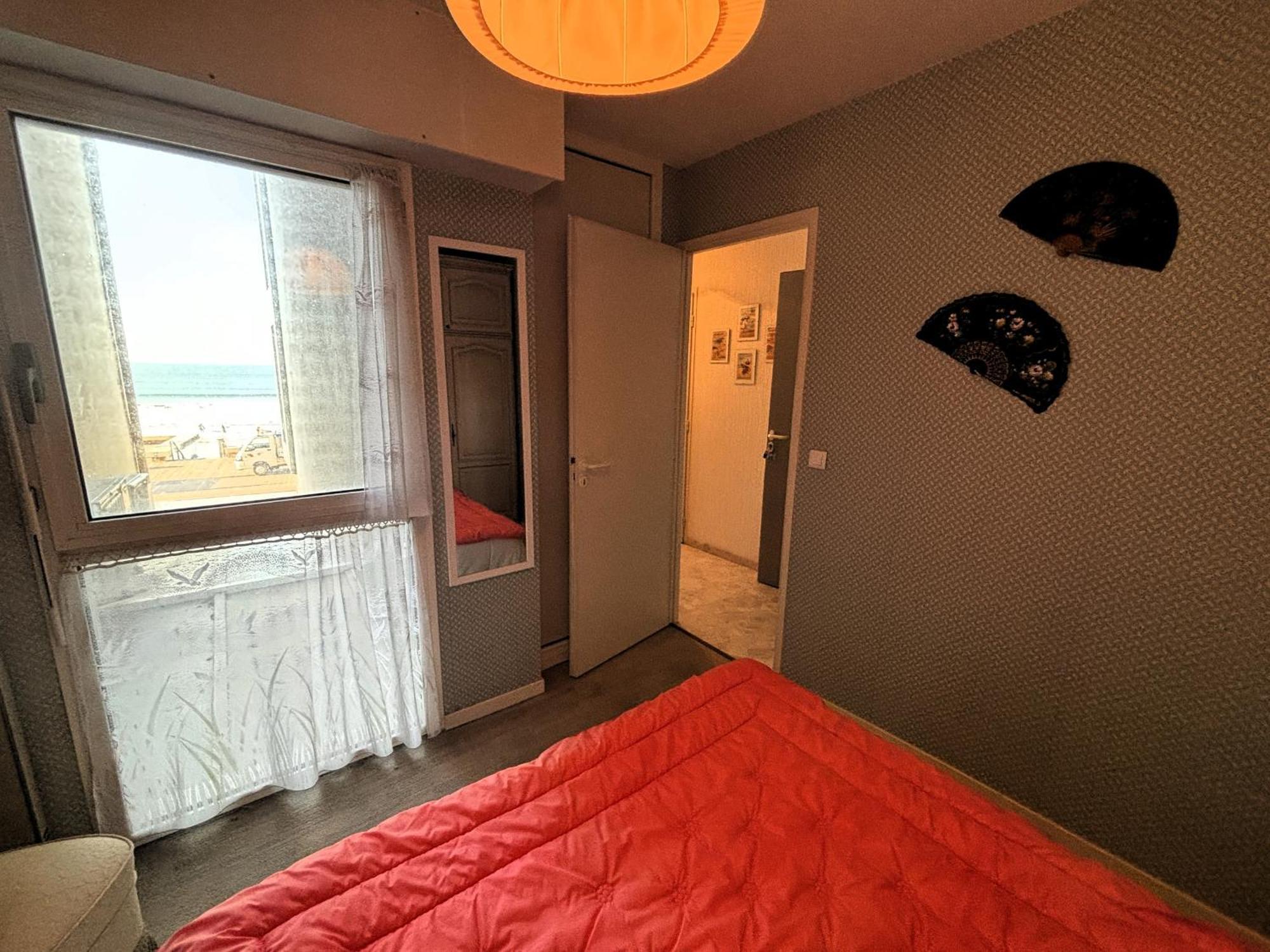 Appartement T2 Avec Balcon Et Vue Mer, 1Er Etage, Ascenseur, Tv, Cuisine Equipee - Fr-1-197-466 Les Sables-dʼOlonne Dış mekan fotoğraf
